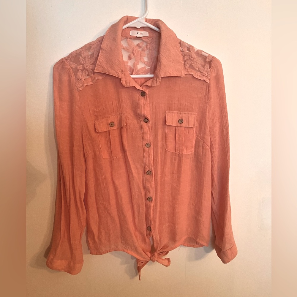 🎉HP🎉 MINE Floral Light-Knit Airy Button Down Blouse